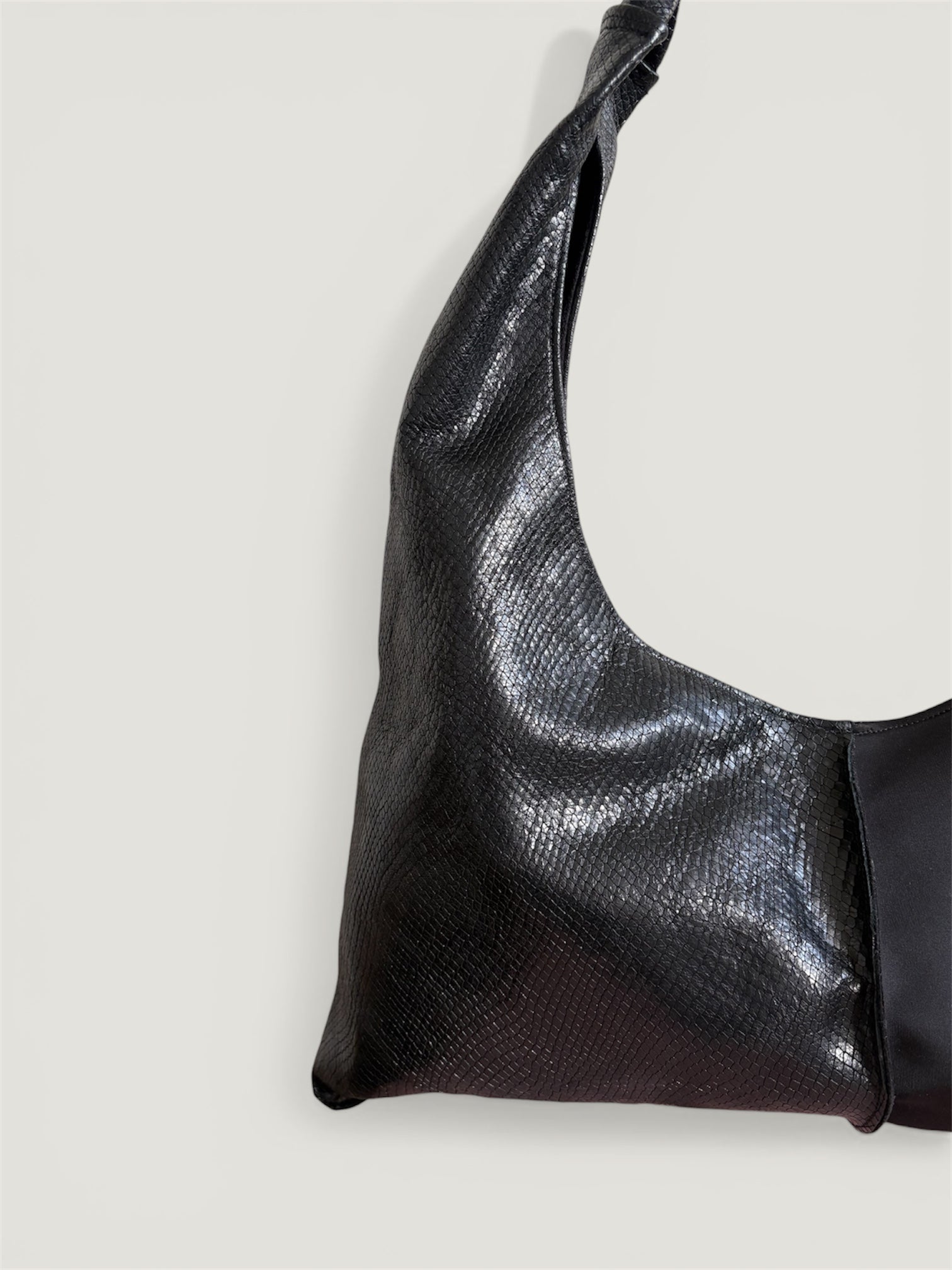Borsa Reborn - pelle stampa pitonata & tessuto scuba