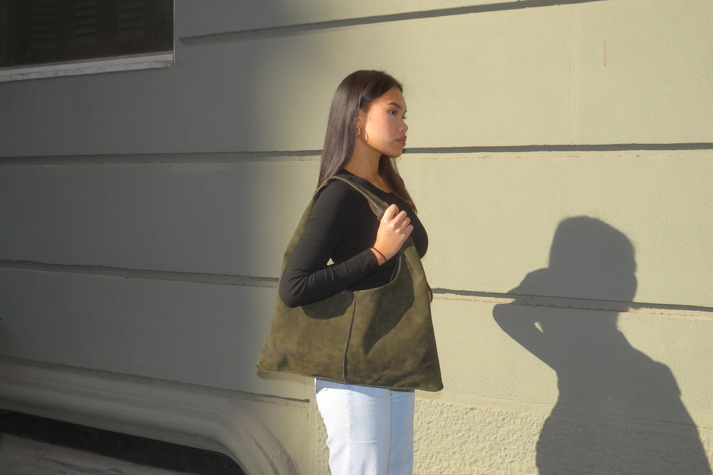 Borsa "Reborn" camoscio verde